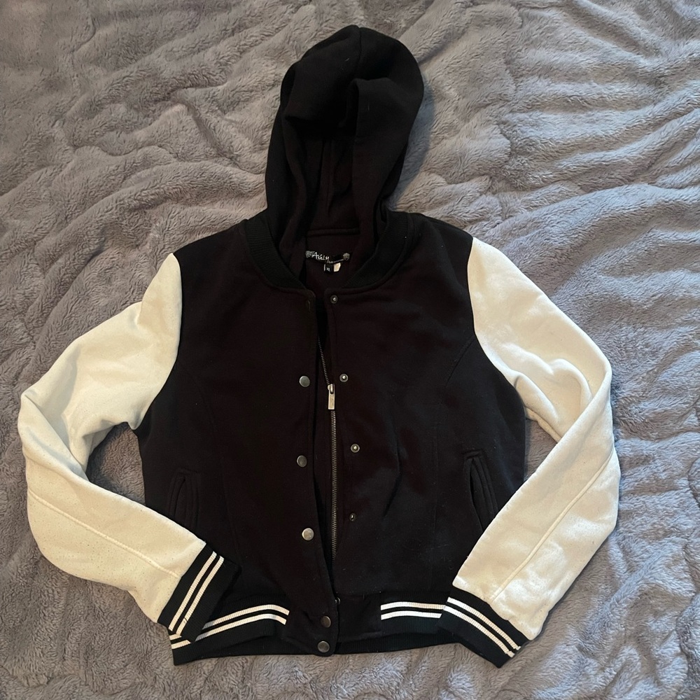 Ashley by 26 international brand jacket soft with buttons and zipper size xl